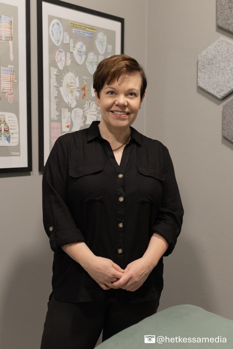 Tunnevyöhyketerapeutti Taina Taskinen The Lounge Tuusula tiloissa, Uusimaa